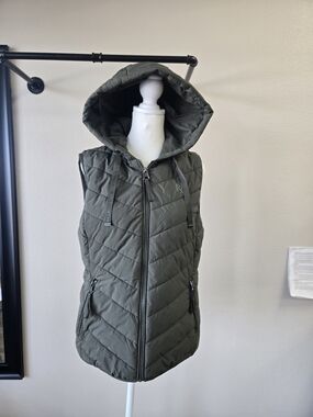 Lauren Ralph Lauren Olive Hooded Puffer Vest S